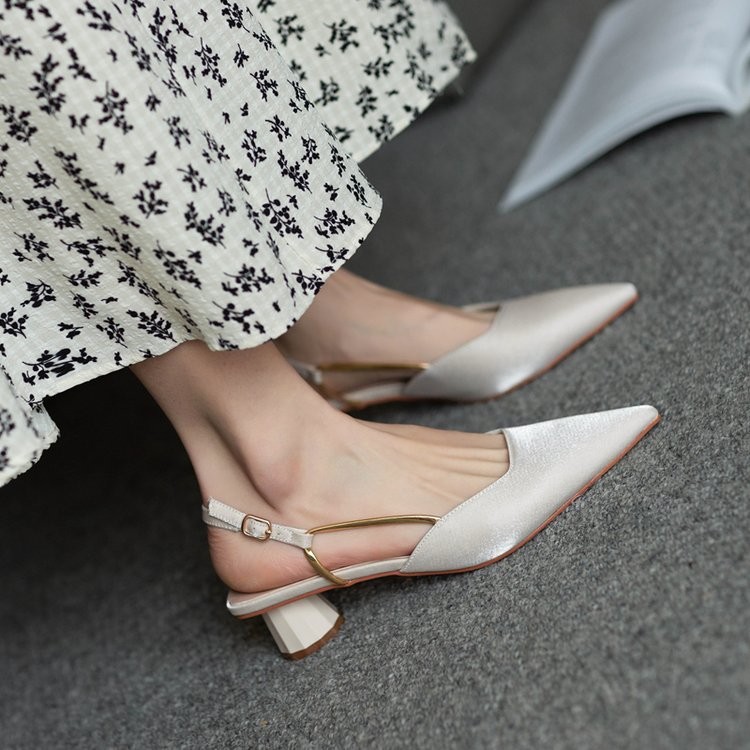 Vintage Fashion In 2026 - French Vintage Pointed-Toe Sandals 2026 New