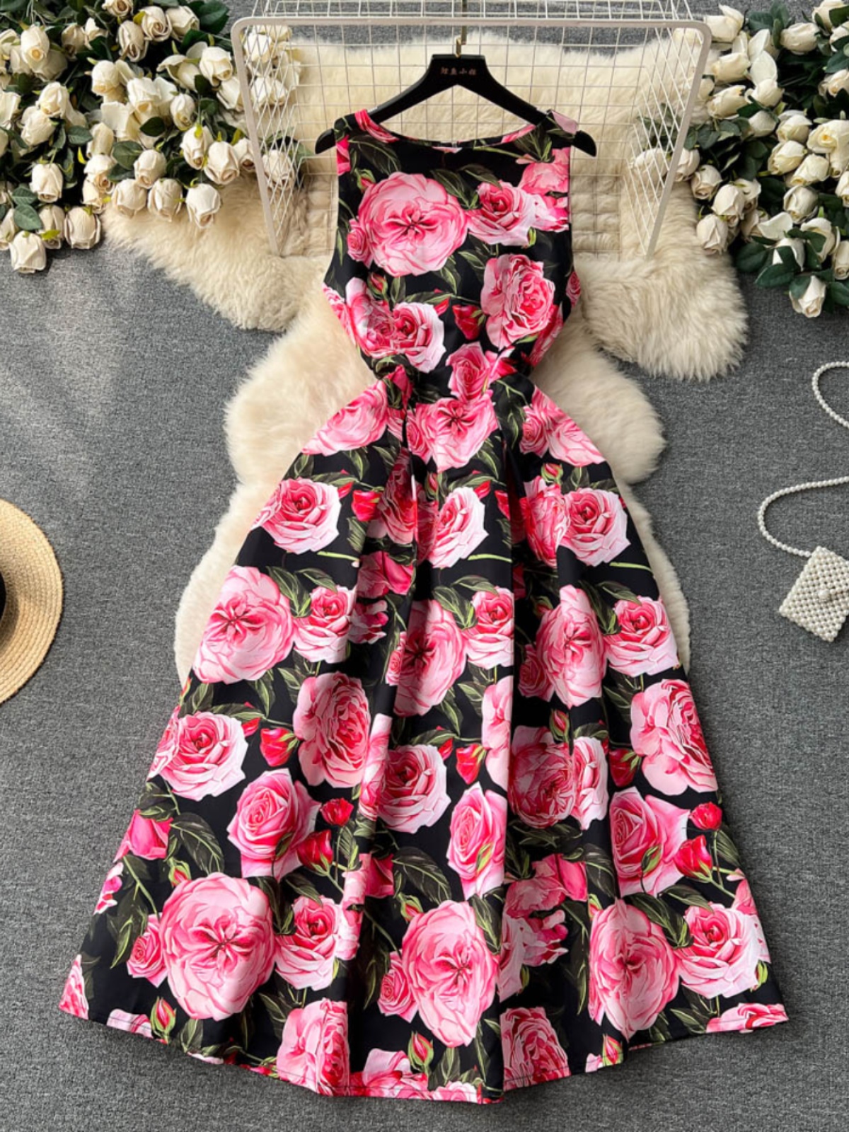 Retro Vintage Korean Fashion - High-End Fashion Retro Print Slimming round