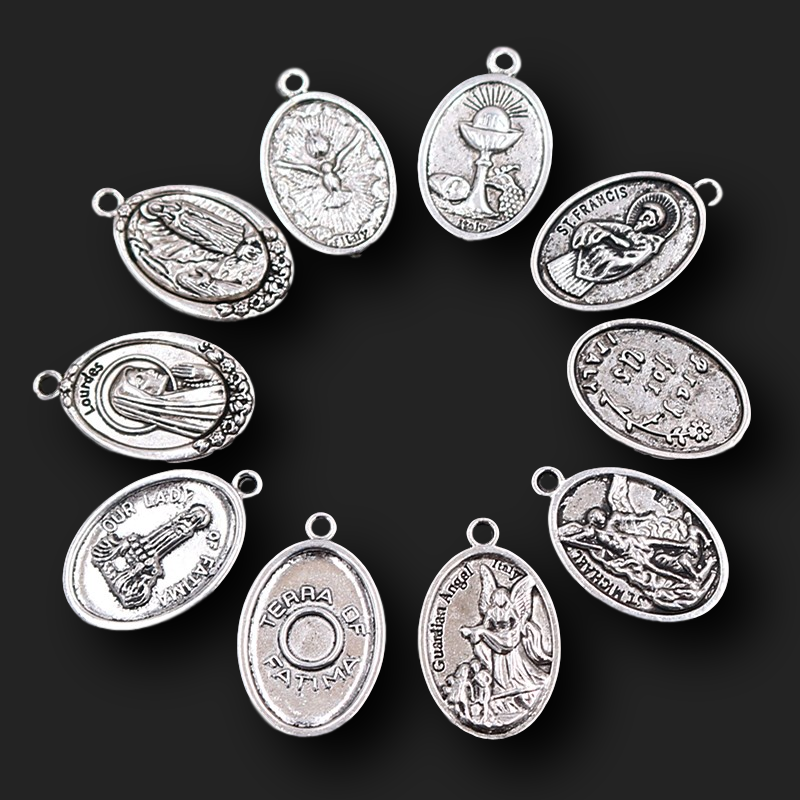 Vintage Christian Tag Pendants – обзор и цена Vintage Fashion Labels